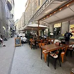 Bright Apartment In The Most Beautiful Street Of Budapest Vaci Street, Fashion Street